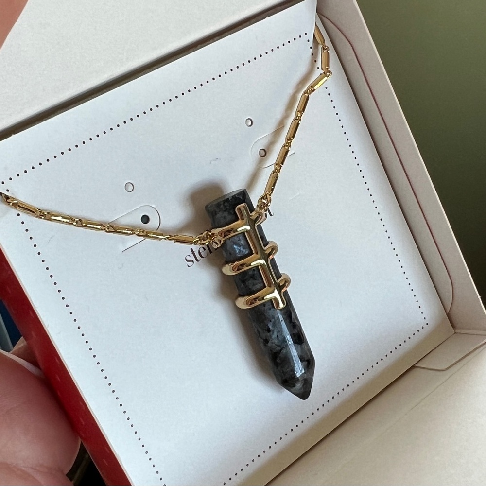 Legend Pendant Necklace - Stella & Dot